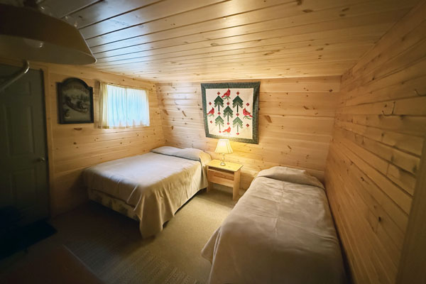 Cozy Lookout Cabin for rent on Lake of the Woods