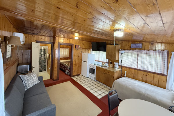 Eagles Landing fishing resort cottages for rent